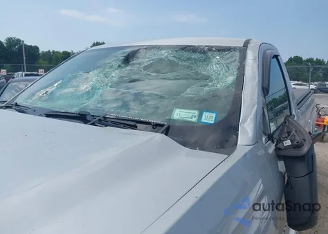 2018 Chevrolet Silverado 1500 Wt z USA, uszkodzony, nr VIN 1GCNKNEH4JZ243738